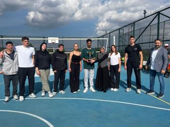 Yüksekokulumuzda Voleybol turnuvası gerçekleştirildi.